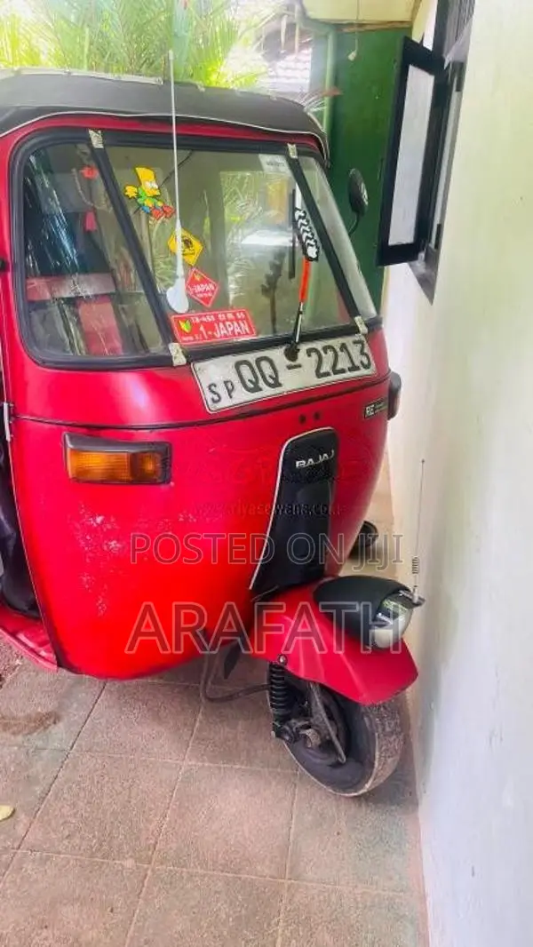 Bajaj 4 Stroke 2008 Three Wheel (Used)