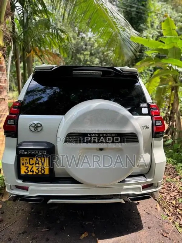 Toyota Land Cruiser Prado 2017 SUV (Used)