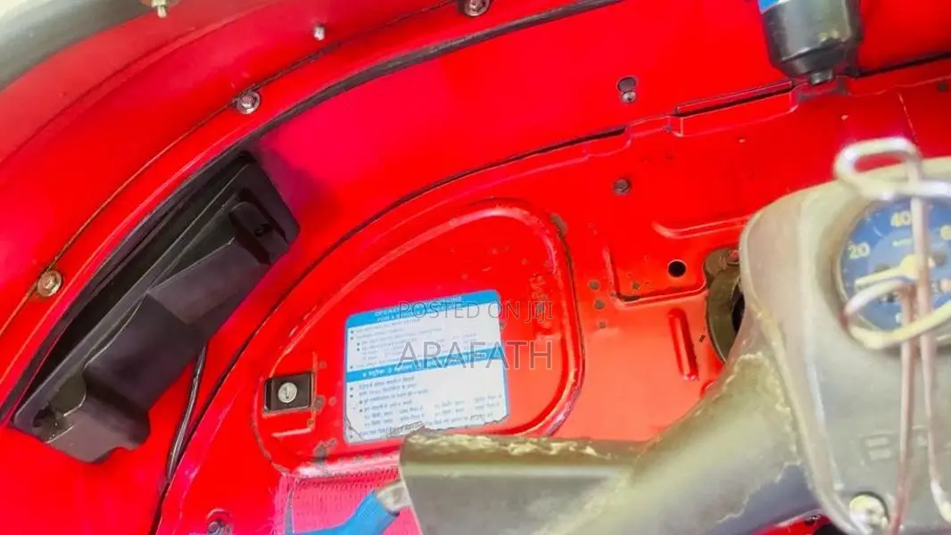 Bajaj 4 Stroke 2008 Three Wheel (Used)