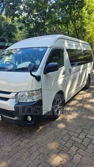 Toyota HIACE High Roof 2017 Van (Used)