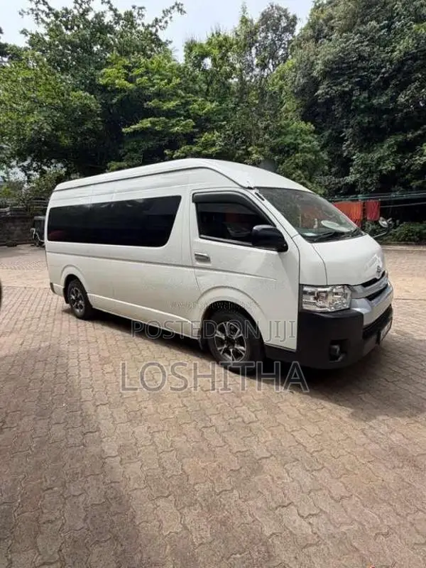 Toyota HIACE High Roof 2017 Van (Used)