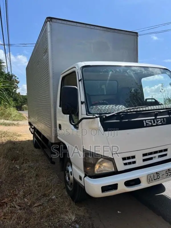 Isuzu ELF 2006 Lorry (Used)