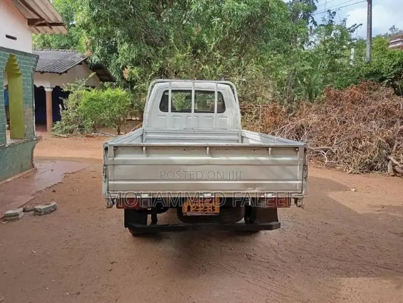 Nissan Vanette 1994 Lorry (Used)
