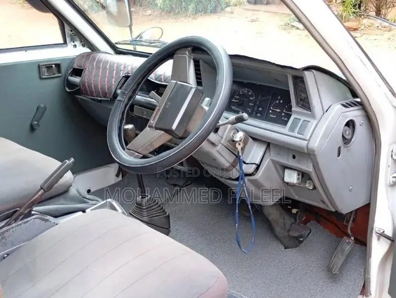 Nissan Vanette 1994 Lorry (Used)