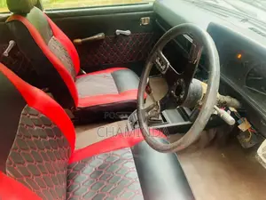 Nissan Cab 1980 Crew Cab (Used)
