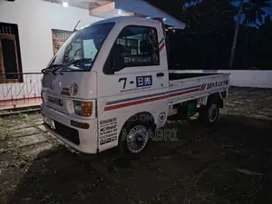 Daihatsu Hijet 1999 Lorry (Used)