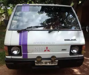 Mitsubishi L300 1983 Van (Used)