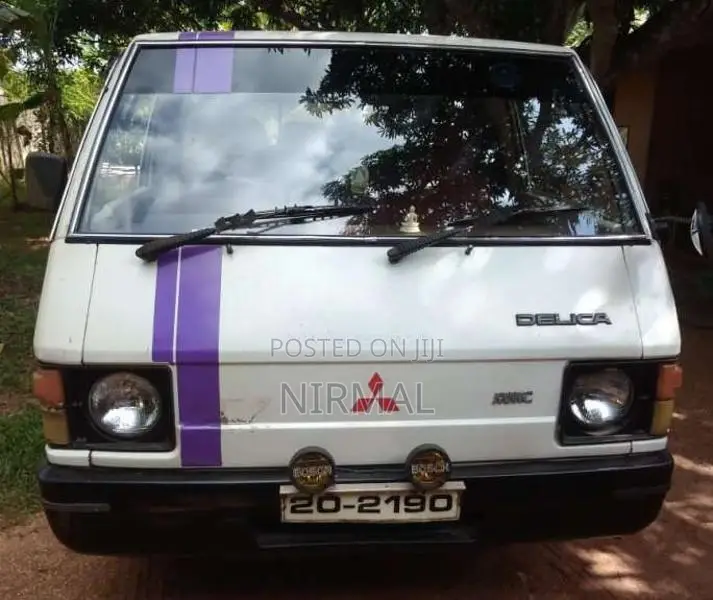 Mitsubishi L300 1983 Van (Used)