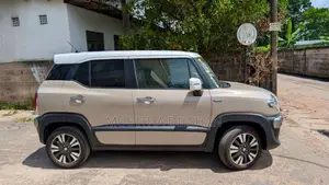Suzuki Xbee 2023 SUV (Used)