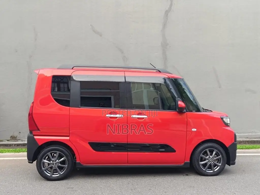 Daihatsu Tanto 2023 Car (Used)