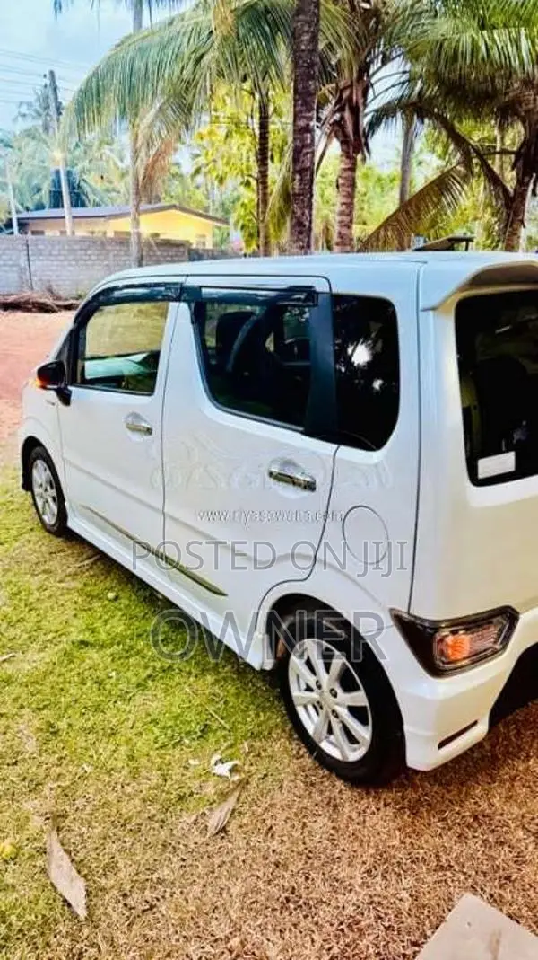 Suzuki Wagon R Stingray 2018 Car (Used)