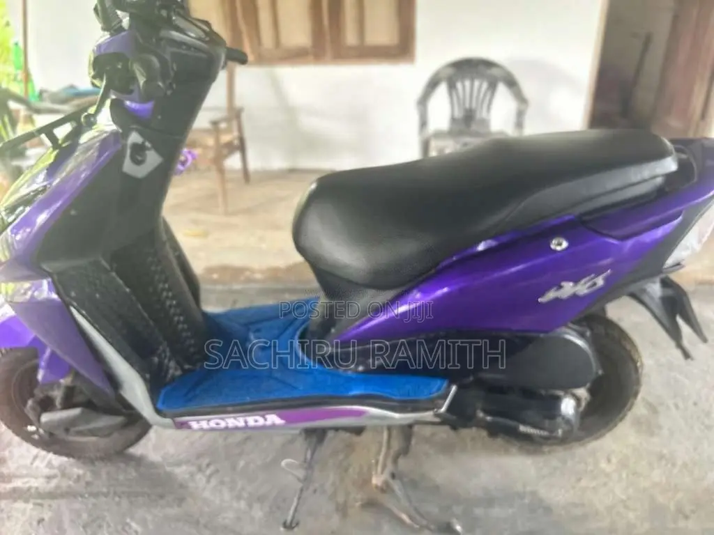 Honda Dio 2012 Motorbike (Used)