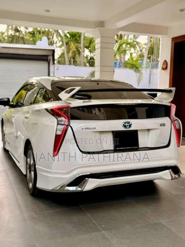 Toyota Prius 4th Gen 2016 Car (Used)