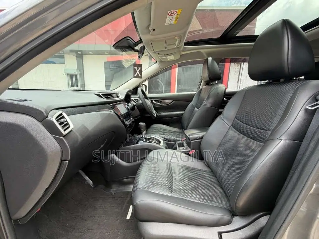 Nissan X-Trail PREMIUM EDITION 2016 SUV (Used)