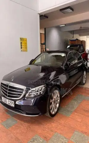 Mercedes-Benz C200 2019 Car (Used)