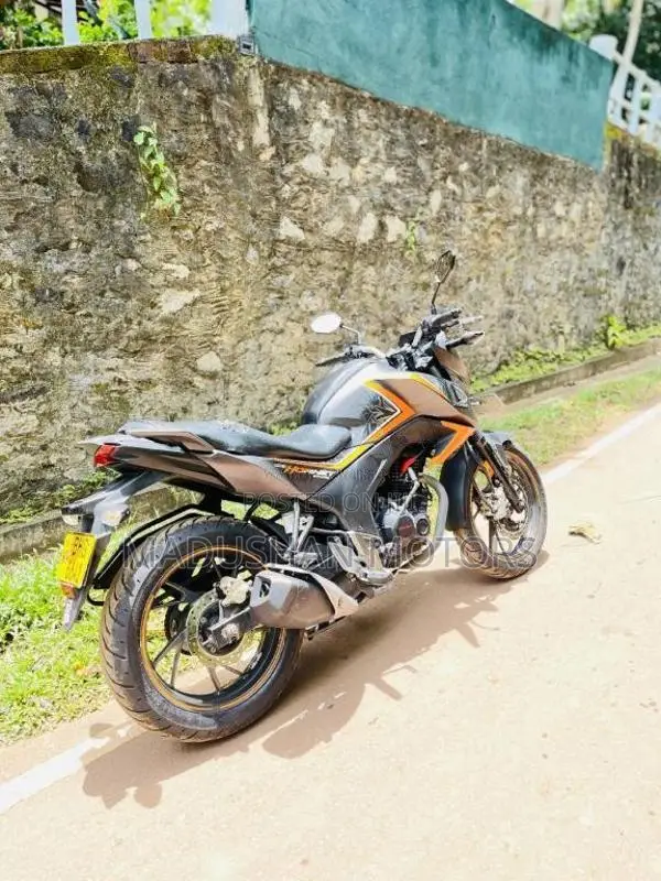 Honda Cb Hornet 2018 Motorbike (Used)