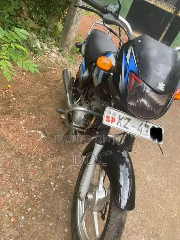 Bajaj CT-100 2012 Motorbike (Used)