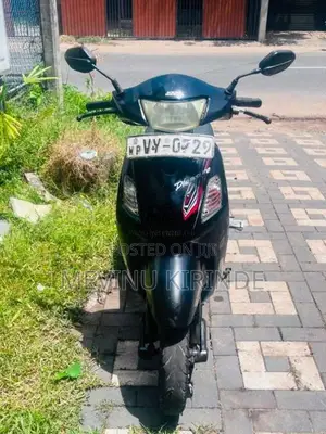 Hero Pleasure 2010 Motorbike (Used)