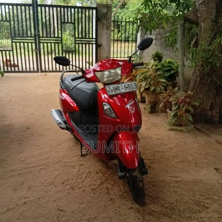 Hero-Honda Pleasure 2011 Motorbike (Used)
