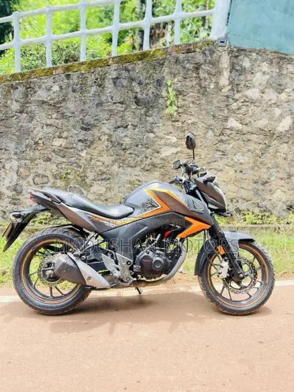 Honda Cb Hornet 2018 Motorbike (Used)