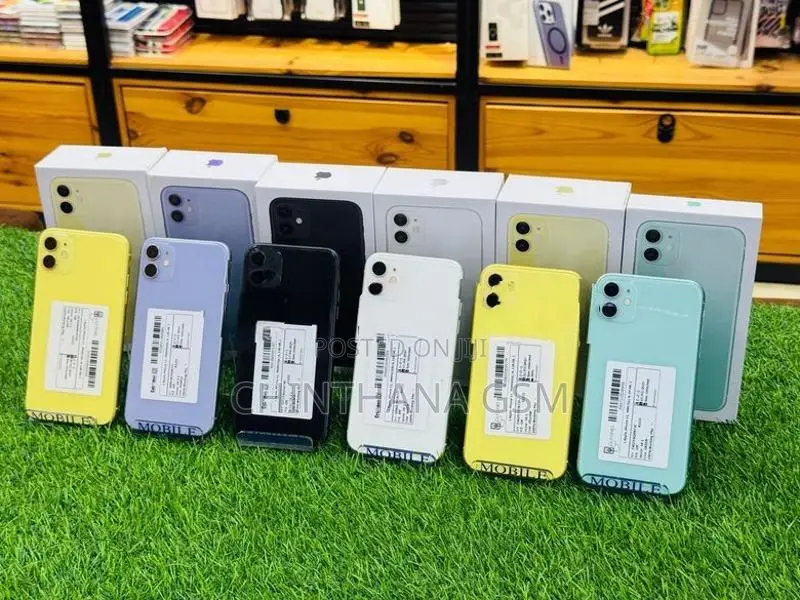 Apple iPhone 11 64GB (Used)