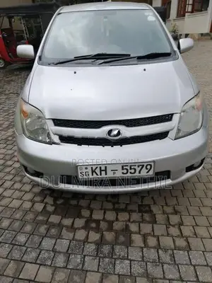 Toyota IST 2007