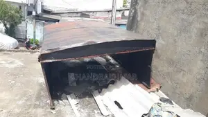 Mahindra Bolero Hood