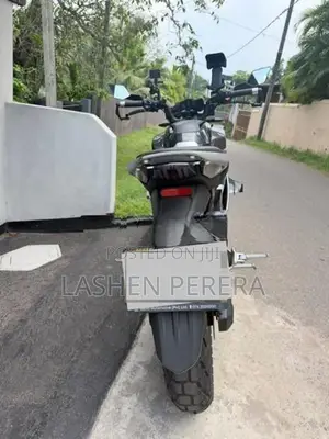 Vmoto Street Hunter TS Super SECO 2024