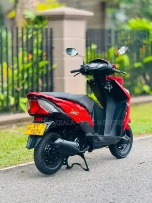 Honda Dio 2012