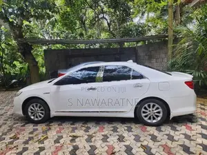 Toyota Camry 2012