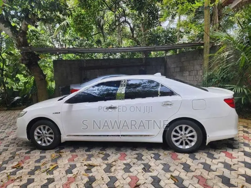 Toyota Camry 2012