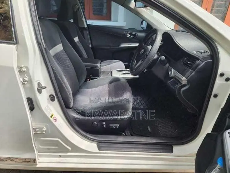 Toyota Camry 2012
