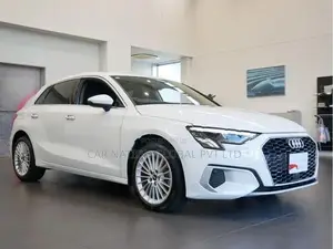 Audi A3 Sportback Advanced 2024