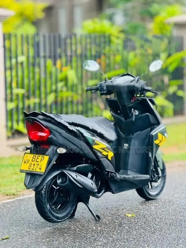 Yamaha Ray ZR 2016