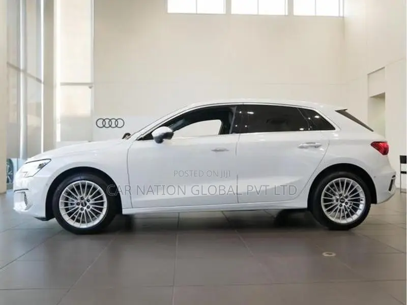 Audi A3 Sportback Advanced 2024