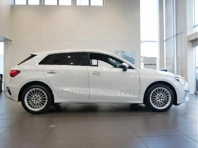 Audi A3 Sportback Advanced 2024