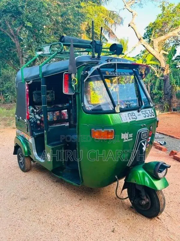 Bajaj RE 2 Stroke 2005