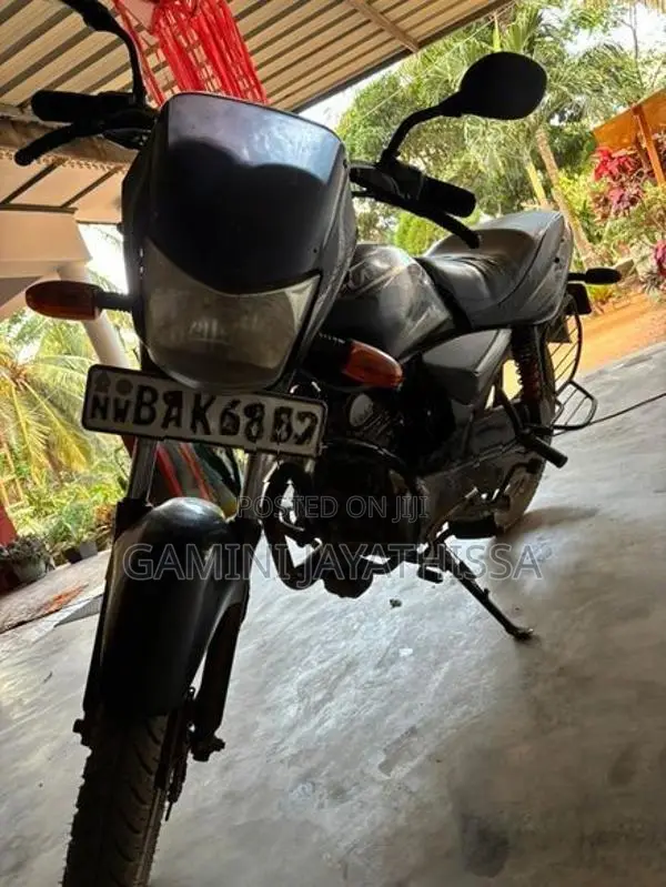 Bajaj Platina 100 2013