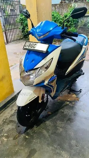 Honda Dio 2017