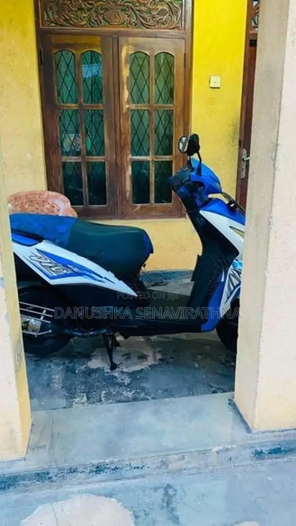 Honda Dio 2017
