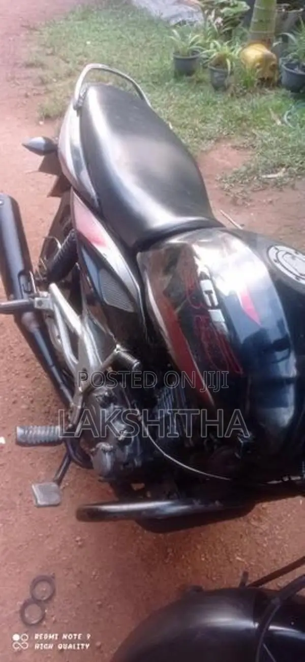 Bajaj XCD 2010