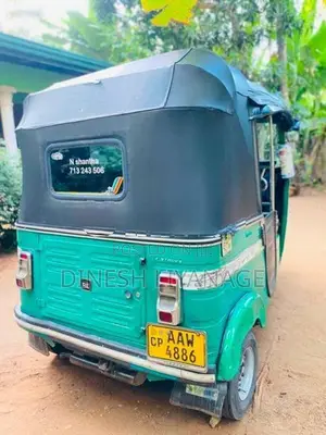 Bajaj RE Three Wheeler 2015
