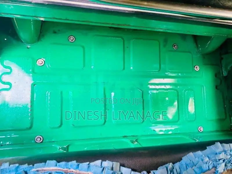 Bajaj RE Three Wheeler 2015