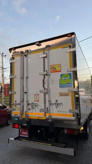 Isuzu NRP85 15/5 30c Manual 2017