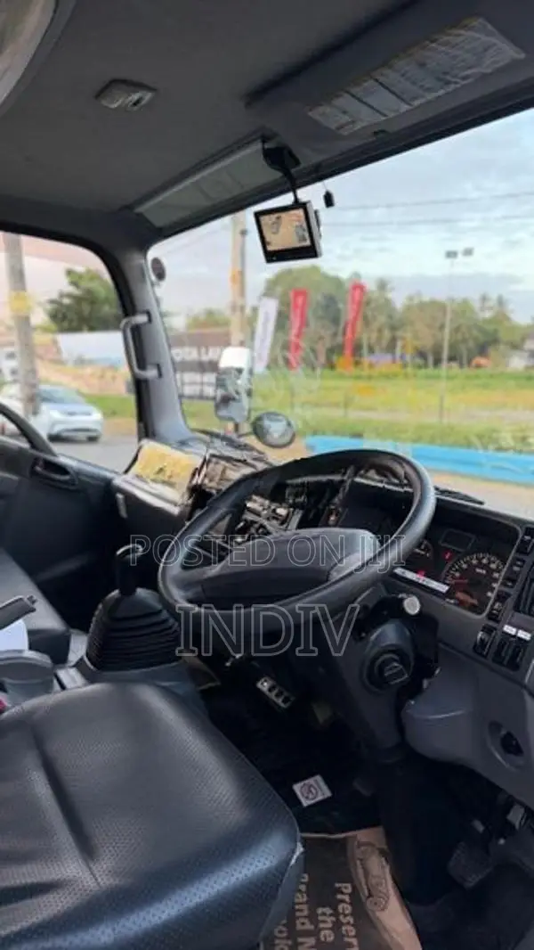 Isuzu NRP85 15/5 30c Manual 2017