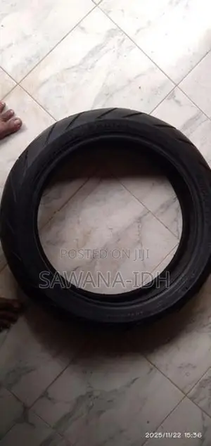Bike Tyre 160/60 R17 (Brand new)