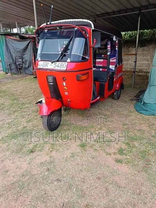 Bajaj RE 2002