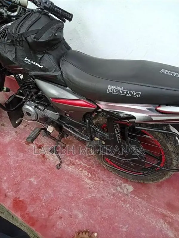 Bajaj Platina 100 2012
