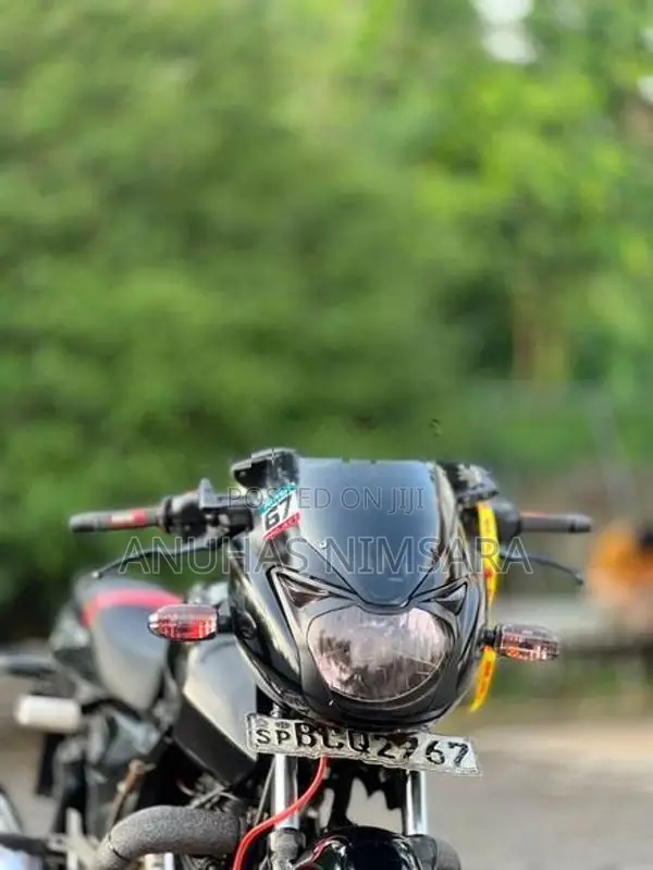 Bajaj Pulsar 150 2015