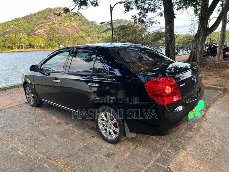 Micro MX 7 2011